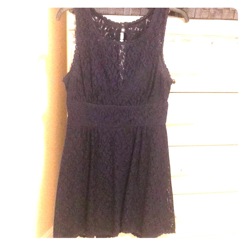 Sleeveless dress